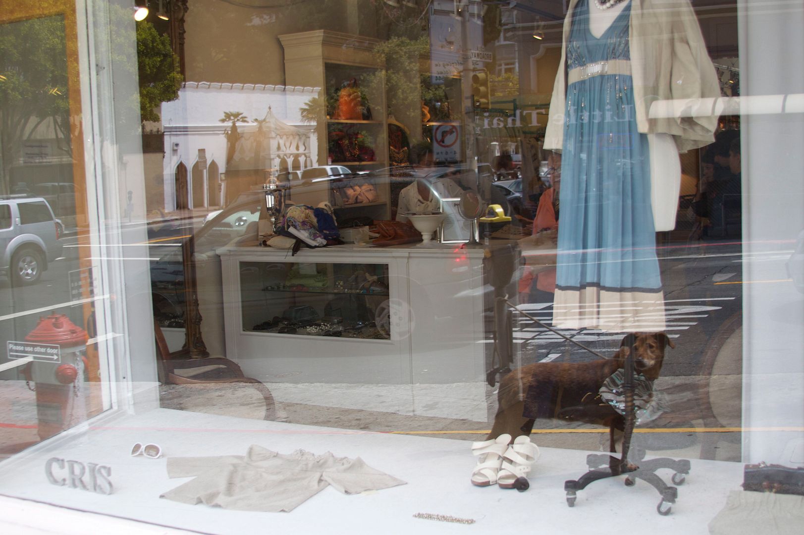 A Consignment Store in SF.... Cris!